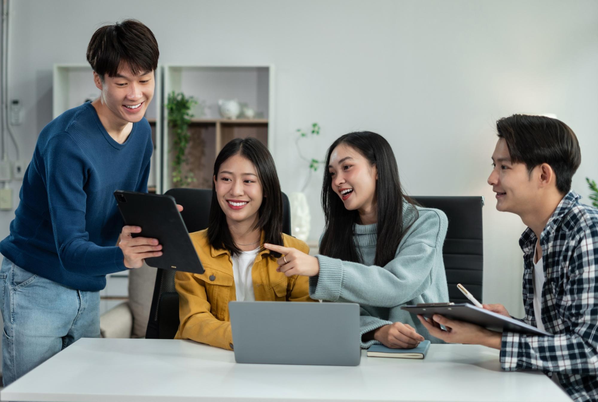 Signs It’s Time to Get Professional Help With Your Brand